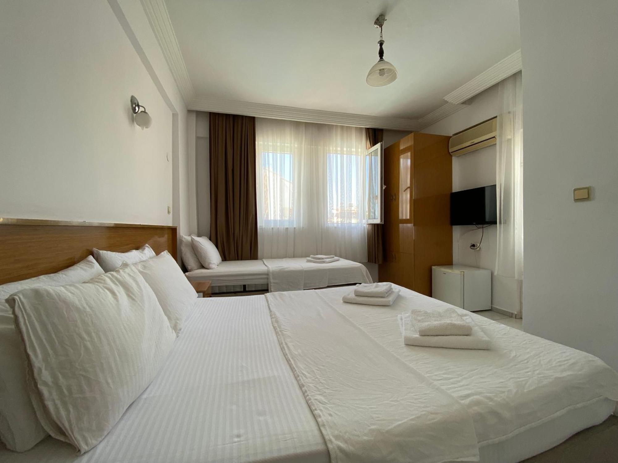 Cam Hotel Fethiye Extérieur photo