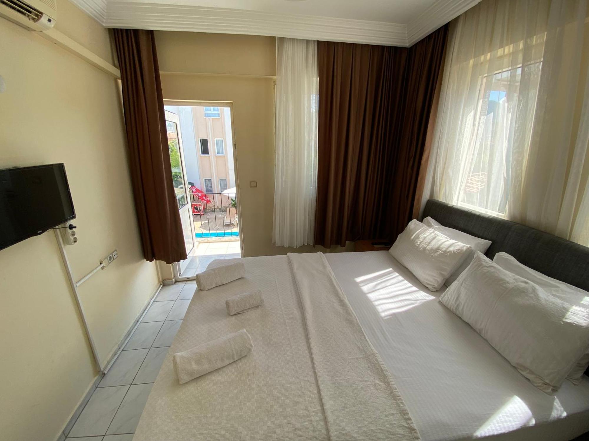 Cam Hotel Fethiye Extérieur photo