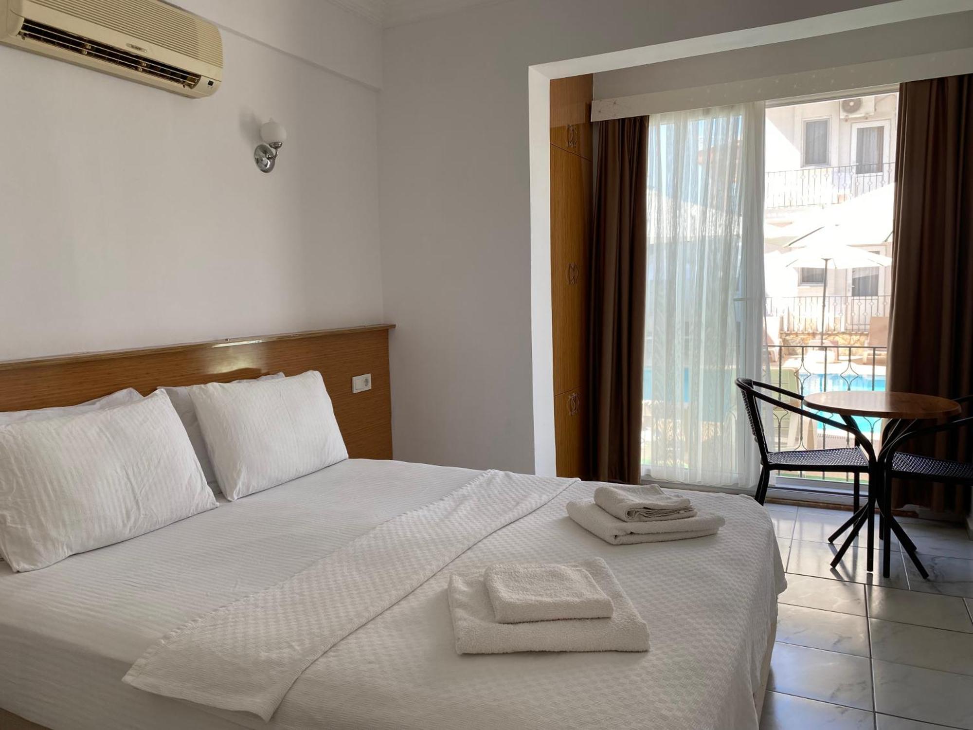 Cam Hotel Fethiye Extérieur photo