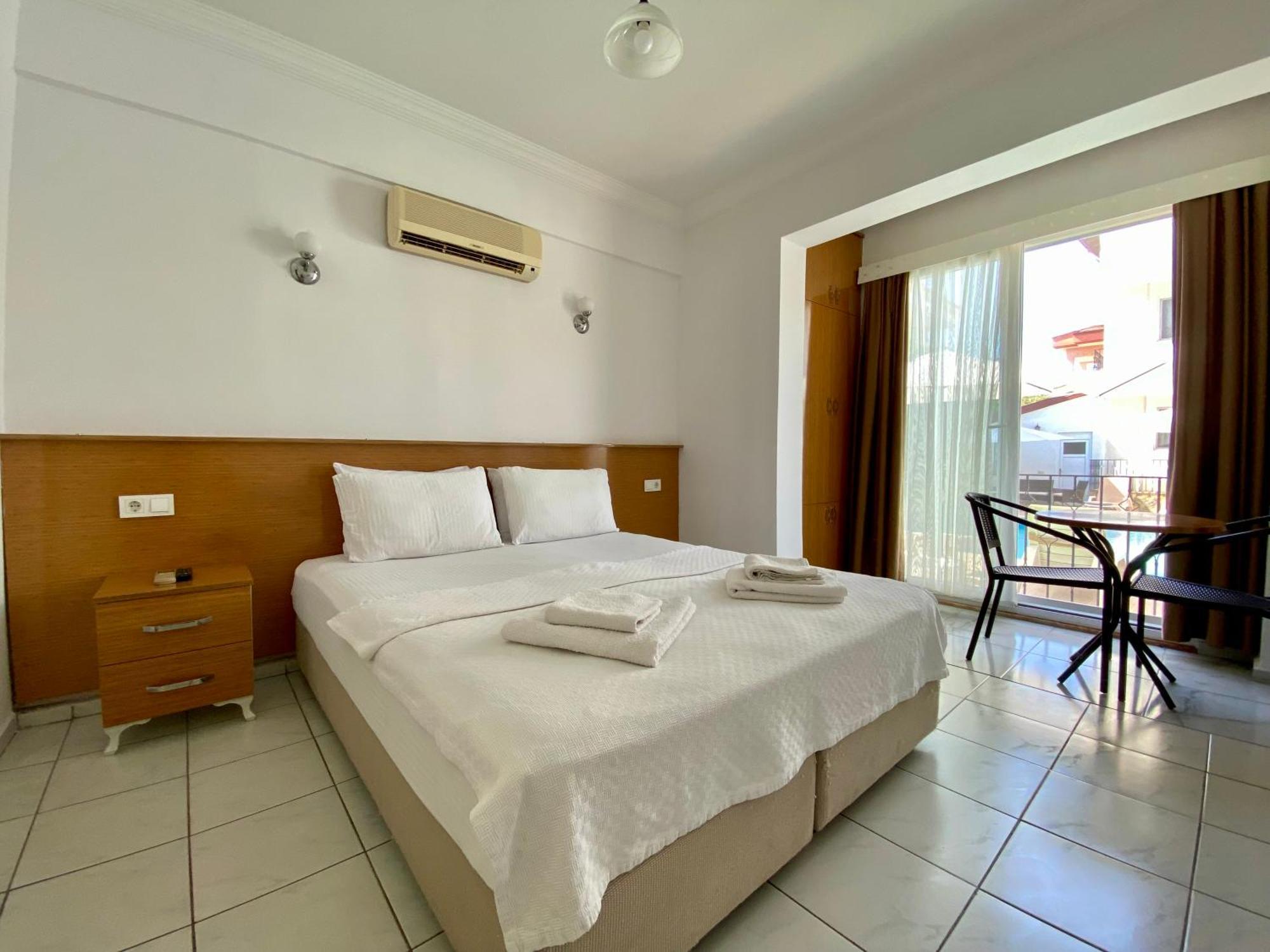 Cam Hotel Fethiye Extérieur photo